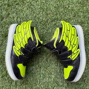 Rocket Boots Yellow for Kids – High Top LED Shoes missing charger size 30 EU